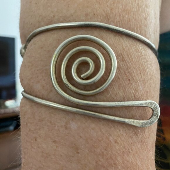 439-You ARM Strong and Beautiful Vintage Arm-let and Bracelet Combo❤ - Picture 4 of 12